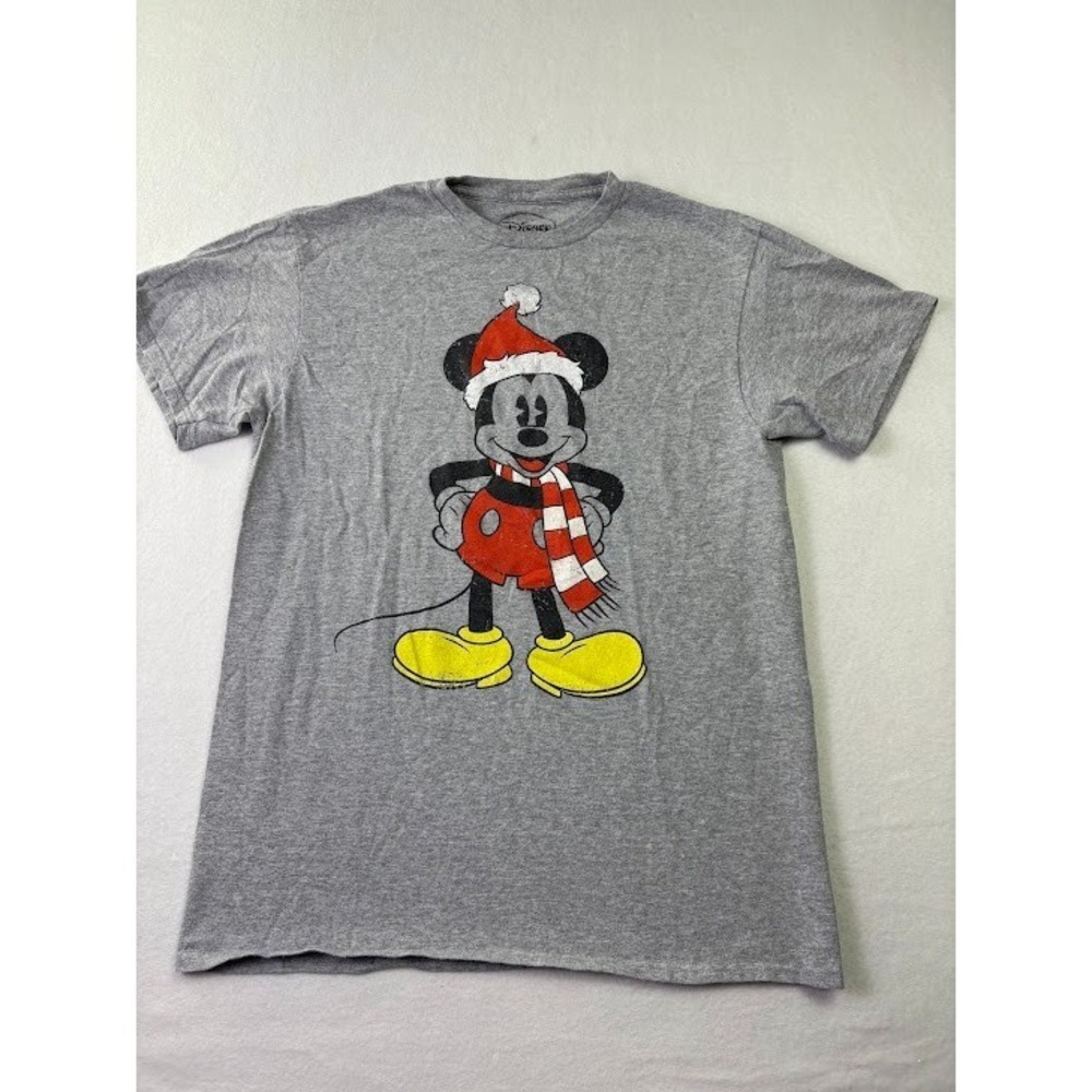 Disney Size Medium Mickey Mouse Santa T-Shirt Classic Short Sleeve